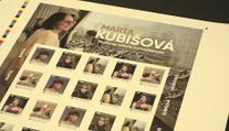Začal tisk známek s Martou Kubišovou. Na prodej budou od listopadu