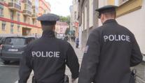 Bezpečnost na školách: Pomůže i policie, musíme vybudovat důvěru dětí, říká Bek