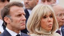 Macronovi soudu předloží vědecké důkazy, že je Brigitte opravdu žena