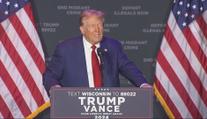 Před volebním mítinkem Donalda Trumpa zadrželi ozbrojeného muže