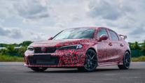 Honda chystá pořádně agresivní novinku. Už s ní trhá asfalt i rekordy