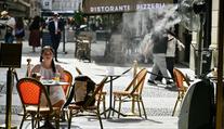 Vedra ochromila italské město. Výpadky proudu zastavily i semafory