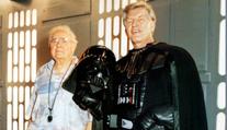 Svět přišel o další hereckou legendu, zemřel představitel Darth Vadera