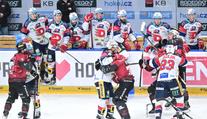 Třeskutý šlágr: Pád do gólmana odstartoval ošklivou bitku. Krejčík dal hlavičku soupeři