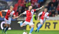 Vrací se Stoch do Edenu? Slovenský záložník už trénuje se Slavií