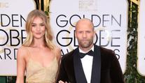 Herec Jason Statham do toho praští! Bere si mladší krásku!