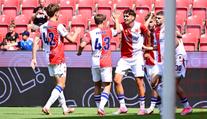 Rázný vstup Slavie do sezóny. Slovácko rozebrala už v první půli, padly dvě červené