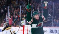 Rekordní smlouva v NHL. Hvězdný Kaprizov si nakonec plácl s Minnesotou