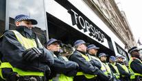 Policisté zadrželi 5 chlapců, chtěli se přidat k teroristům