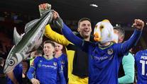 FA Cup psal další magický příběh. Hráči Grimsby slavili s nafukovacími treskami