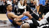 Debakl na úvod. Oklahomu sestřelil 38 body Aldridge