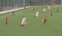 Sportovci trénují s obřími rozestupy. Lepší než sedět na gauči, říká ministr