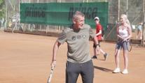 Politický 1. máj: Fiala odhalil sochu, Babiš sportoval, Maláčová spílala vládě