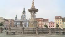 Rekonstrukce Samsonovy kašny pokračuje. Pracovat se začíná na vnější konstrukci