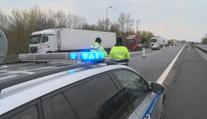 Opatření kvůli nákaze SLAK komplikuje dopravu na hranicích. Tvoří se kolony