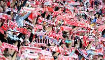 Válka mezi Slavií a fanoušky pokračuje. Nelíbí se jim ceny lístků, klub reaguje