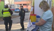 Strážníci se bouří! Nejsou zahrnutí v první fázi očkování proti covidu-19