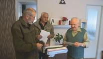 Opravy železničního přejezdu zatarasily cestu k volbám