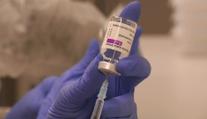 AstraZeneca začne na vakcíně vydělávat. Pandemie už skončila, tvrdí