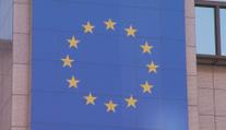Česku hrozí od EU stamilionové pokuty. Nestíhá včas schvalovat evropské zákony