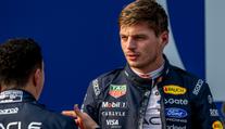 Spor o chladící vesty. Verstappen si rýpl do rivala: Možná ho vezmu do sauny