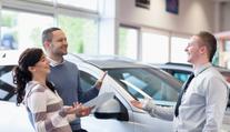 Chcete prodat auto? Udělejte to ještě letos! Vyplatí se to