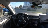 Auto, které se dá řídit ze všech sedadel. Češi vyvinuli unikátní systém