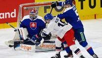 Nároďák v přípravě porazil Slovensko, Vrána oslavil comeback gólem