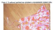 Pozor na nebezpečné šatičky! Děti se na nich můžou uškrtit, varuje ČOI