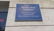 Kauza podvodu s řidičáky: Soudy už potrestaly přes 80 lidí za křivé výpovědi