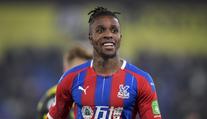 Africký fotbalista pomáhá Londýnu, ubytovává zdravotní personál