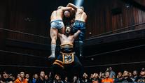 Wrestlingová show se vrací do Prahy. Pořádá ji oblíbený komentátor UFC