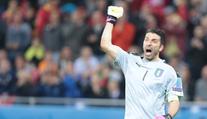 Končí velká éra Gigiho: Bývalý manžel Šeredové opouští Turín!