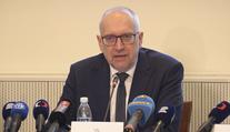 Maturity z matiky dopadly hůř než loni. Byly těžší, přiznali Bek a šéfka Cermatu