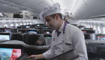 Kulinářský zážitek v oblacích. Aerolinky nabízejí pokrmy od nejlepších kuchařů světa