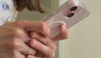 Nenápadný podvod v telefonu. Češi týdně přicházejí o peníze za falešné předplatné