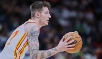 Krejčí v zámoří dál válí. Nasázel 7 trojek, v jedné ze statistik skoro vládne NBA