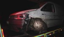 Policisté vyšetřují nehodu muže který usnul za volantem, vůbec neměl řídit