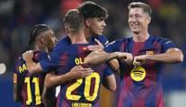 Barcelona zesměšnila Valencii šesti góly, tři hráči dali po dvou brankách