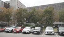 Kuriózní konec policejní honičky. Řidič dojel přímo před policejní ředitelství