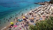Chorvatská letoviska praskají ve švech. Kemp je dražší než hotel, stěžuje si turista
