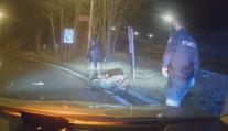 Nepoučitelný motorkář znovu boural. Tentokrát skončil velmi vážně zraněný