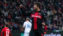 Leverkusen odmítá nakupovat z nouze. Šéf chválí Hložka