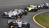 V Poconu dominoval Rossi a zdramatizoval šampionát IndyCar