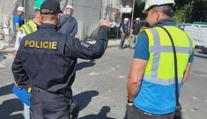 Policisté si posvítili na cizince. Minimálně čtyři musí opustit Česko