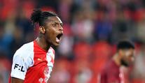Slavia chystá velký návrat! Do Edenu by měl zamířit stoper Deli