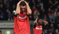 Podělali jsme to, zuřil záložník Bayeru. Xhaka se hádal s fanoušky