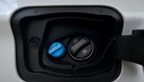 Rána pro majitele moderních dieselů. Odstaví nedostatek AdBlue jejich auta?