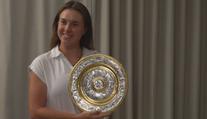 Návrat tenisové královny. Nosková po triumfu na Wimbledonu zamíří na svatbu