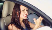 Češi stále nechápou zipování. Brzké řazení do pruhu může být nebezpečné, říká expert